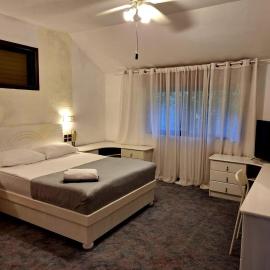 Apartment with private parking