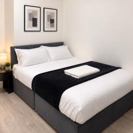 Stylish 2Bed Retreat Fast Links to Central London