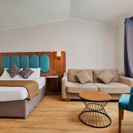 Finest Retreats - Park Hall, Studio Apartment, хотел в Eccleston