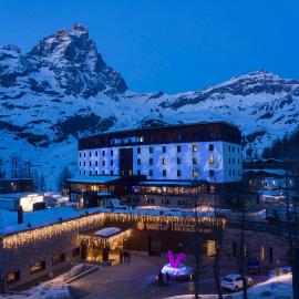 Valtur Cervinia Cristallo Ski Resort, hotelli Breuil-Cerviniassa