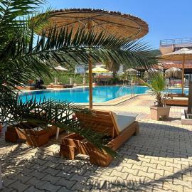 Hotel Palmera Sarti