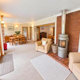 Home Comforts in Peaceful 2 Acres