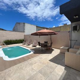 Casa com piscina e conforto garantido