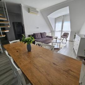 Zoli Apartmanok-Adri Kölcsey 32, hotelli kohteessa Hajdúszoboszló