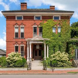 The Francis Hotel