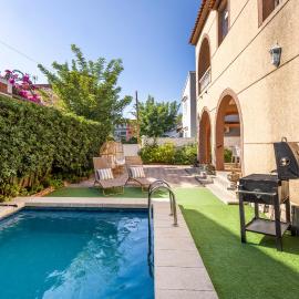 MD Villa con piscina en Mareny Beach