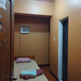 Single Bed Room, отель в Калбайоге