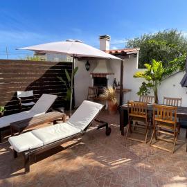 Matias Terrace House