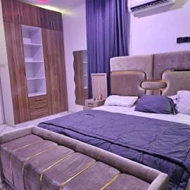 Royalnest Apartments Ajah