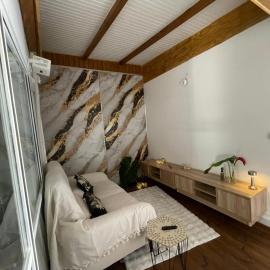 A Cozy Haven Between Volcano and Serenity