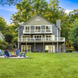 Lake Norman Waterfront Oasis with a Dock & Fire Pit