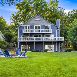 Lake Norman Waterfront Oasis with a Dock & Fire Pit
