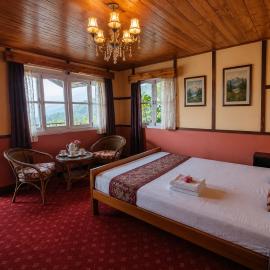 Yes Homes Himalayan Eagle Heritage Resort