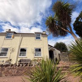 Pump Cottage