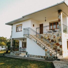 Casa Lupe - Galician Country Retreat near Beaches and Nature