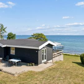 Seaside Holiday Home Near Beach And Nature Calm