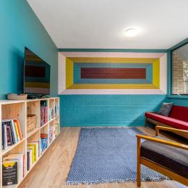 Sun filled 1BR APT 2 mins to Legacy Park - Hosted by Canstay، فندق في Campbell