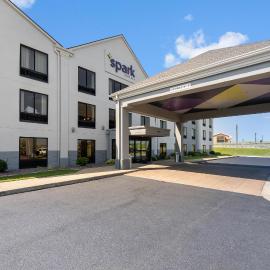 Spark by Hilton Paducah, отель в городе Падака