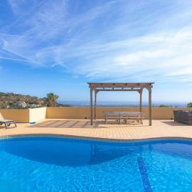 Villa Panoramica by Algarve Holidays