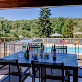 Gîte en pleine nature pour 4 pers., grande terrasse et jardin