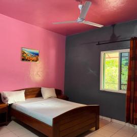 Hôtel zilimadjou, hotell Moronis