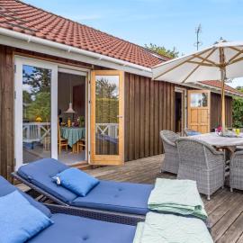 Holiday Home Elviira - 200m from the sea by Interhome