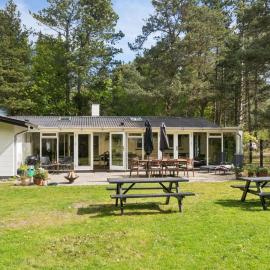 Holiday Home Aiko - 1-8km from the sea by Interhome