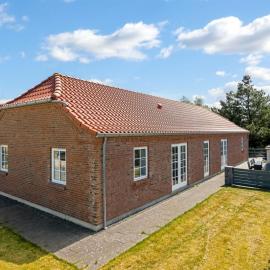 Holiday Home Merit - 3-2km from the sea by Interhome