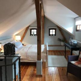 Luxurious Villa Rental, hotel v destinaci Treppendorf