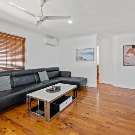 Sunnybank Comfort-4BR Home 2 Bathrooms