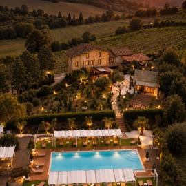 Casale Serena 1912, hotel i Fabro