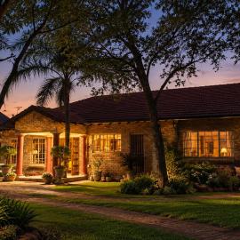 Boubou Bed and Breakfast, hotel a Rustenburg