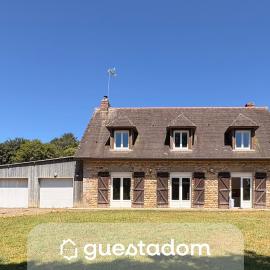 La Calinière - Jardin - Wifi, hotel di Larchamp