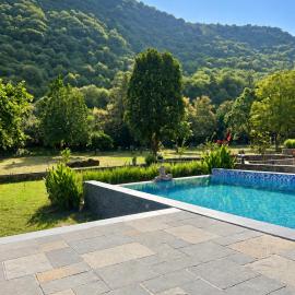 Surya Bagh - A Luxury Hideaway - 5 minutes to Ajabgarh, 10 minutes to Bhangarh & 20 minutes to Tehla, Sariska, hotel u gradu 'Ajabgarh'