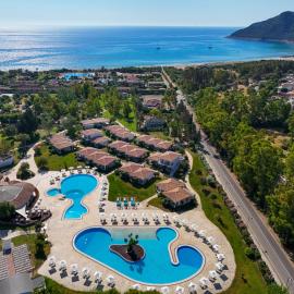 Viesnīca Limone Beach Resort pilsētā Kastiadasa