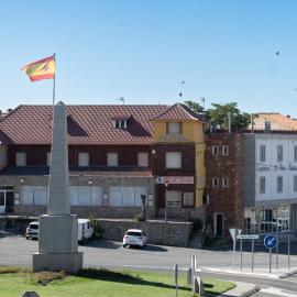Hotel el Pilar, hotel u gradu Villacastin