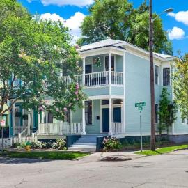 Savannah Home, 2 floors, Sleeps 12, Near Forsyth