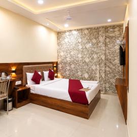 Golden Sands Hotel Near Mumbai Airport T2