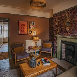 Cathedral Grove in historic Bailgate Lincoln with parking, hotel v destinácii Lincoln