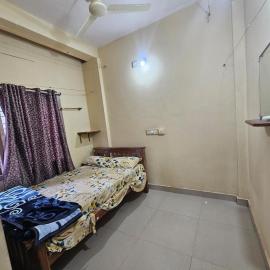 Sharada Temple Stay in the Heart of Sringeri