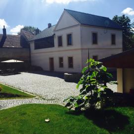 Prázdninový dům Vila 12, Hotel in Hořovičky