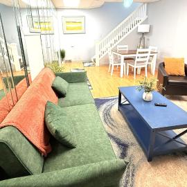 Family & Group Stay 5BR 14 Guests