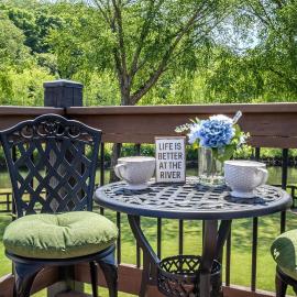 The Toccoa Overlook Riverfront & Rail Views