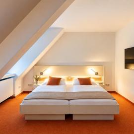 Hotel Heideblick an der Lüneburger Heide by UniqStay, хотел в Jesteburg