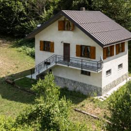 baita bergamini, hotel Case Arfel városában