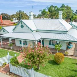 Wandew - Echuca Holiday Homes