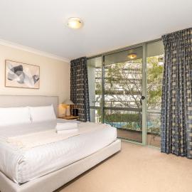 Howitt Place Apt minutes to Parliamentary Triangle