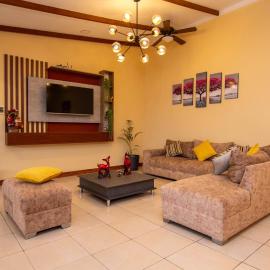 Casa Las Almendras, hotell sihtkohas Tarapoto