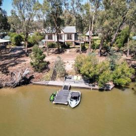 Banyandah - Echuca Holiday Homes, hotel a Wharparilla
