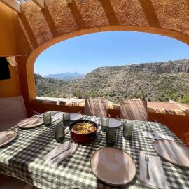 Casa Sol Private terrace, Pools, Cala Moraig, hotel in Cumbre del Sol